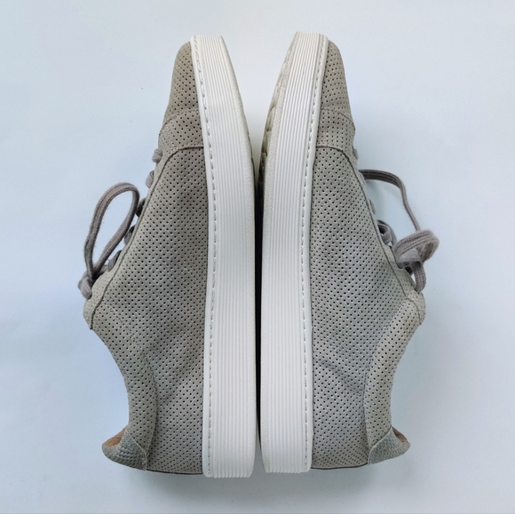SOFFT Somers Sneakers 10 Beige Perforated Leather Shimmer Lace up - Picture 6 of 10